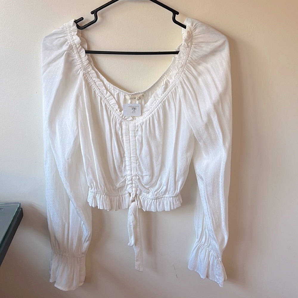 Summer blouse, Never worn, size small